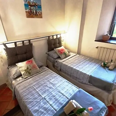 In Love Apartment