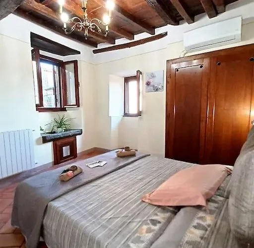 In Love Кортона