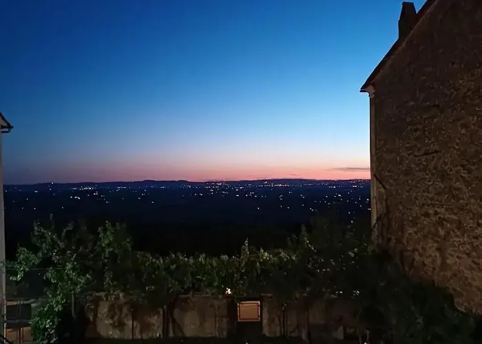 In Love Апартаменти